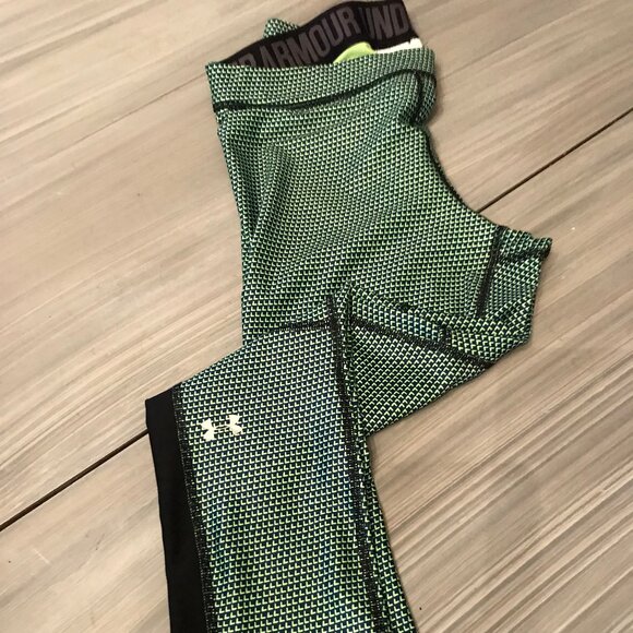 Under Armour Green And Black Leggings Size Medium - Picture 3 of 3